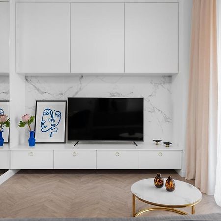 Nexthome Boutique Apartments Karolkowa Klimatyzacja Air Conditioning Varsó Kültér fotó